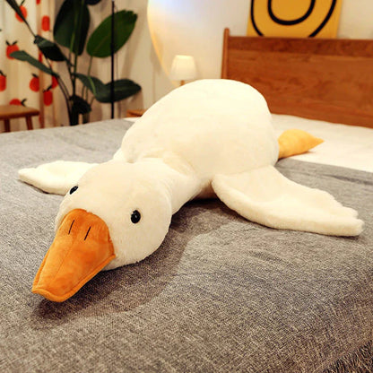 LunaNest™ – Soft Dream Goose Plush & Sleep Friend
