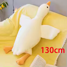 LunaNest™ – Soft Dream Goose Plush & Sleep Friend