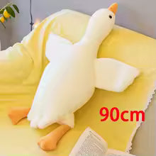 LunaNest™ – Soft Dream Goose Plush & Sleep Friend